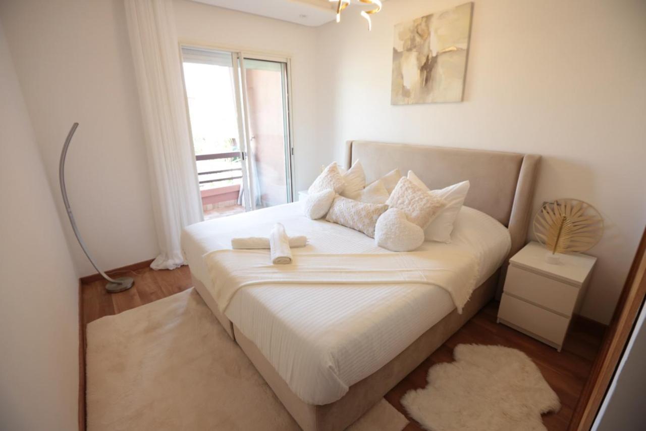 Appartement Riad White Golden Marakeş Dış mekan fotoğraf