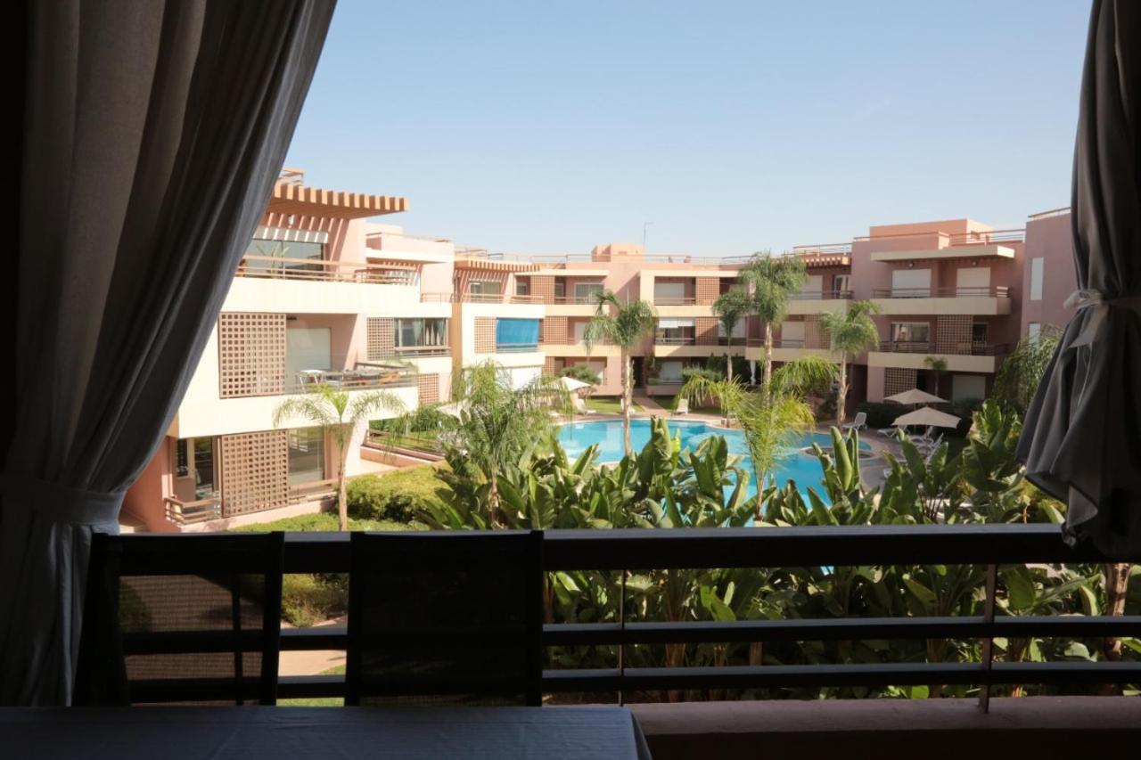 Appartement Riad White Golden Marakeş Dış mekan fotoğraf
