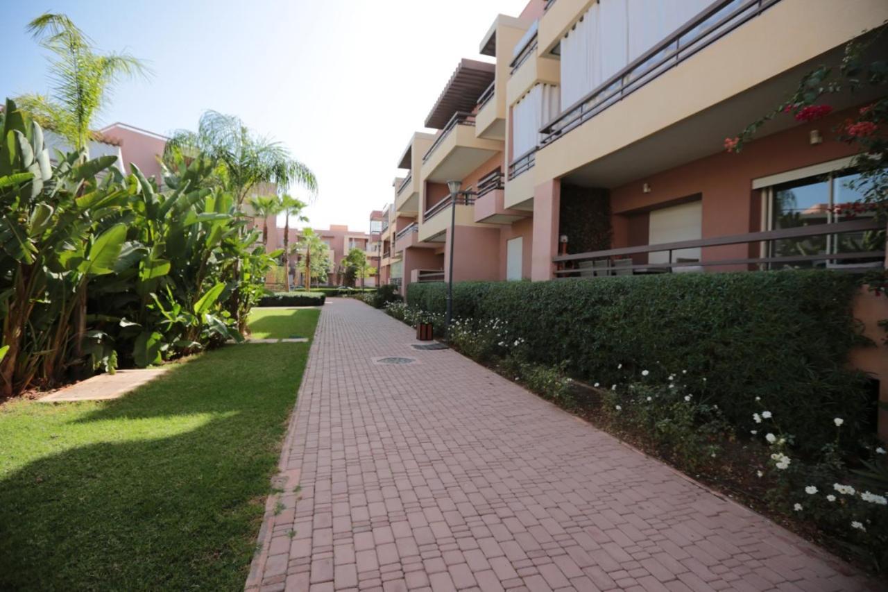 Appartement Riad White Golden Marakeş Dış mekan fotoğraf