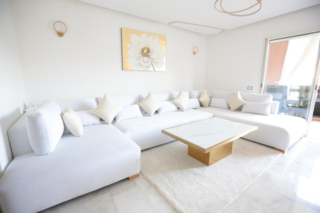 Appartement Riad White Golden Marakeş Dış mekan fotoğraf